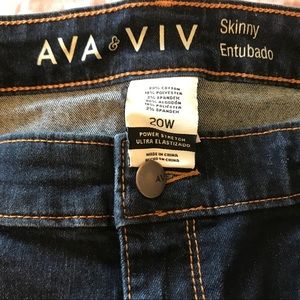 Size 20W AVA & VIV Skinny Jeans